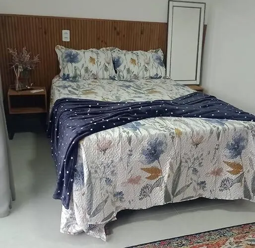 Linda Casa No Sossego Da Praia