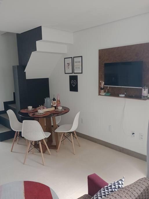 Linda Casa No Sossego Da * Balneário Camboriú